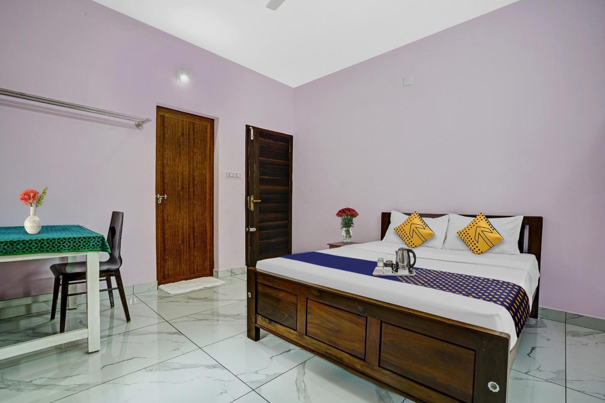 Spot On Shalom Palace Residency Neriyamangalam Luaran gambar