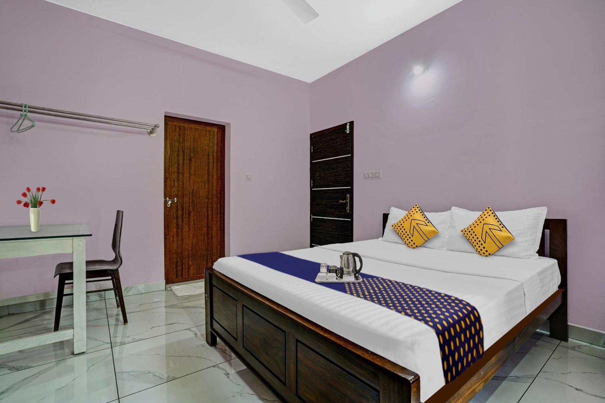 Spot On Shalom Palace Residency Neriyamangalam Luaran gambar