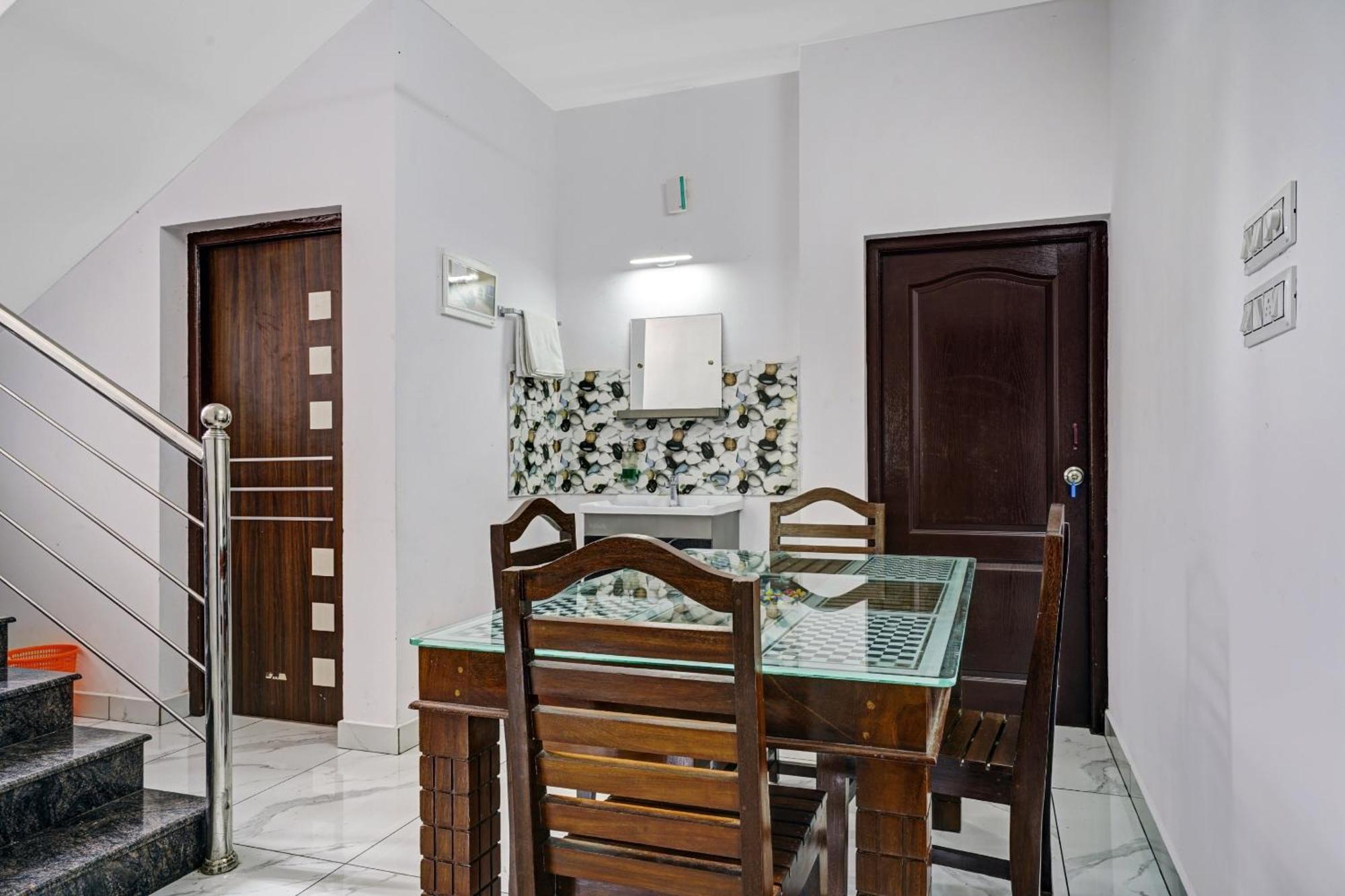 Spot On Shalom Palace Residency Neriyamangalam Luaran gambar